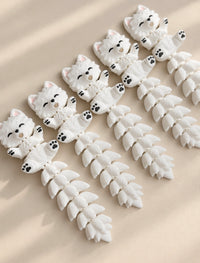 Samoyed Dog - Fluffy Tails keychain